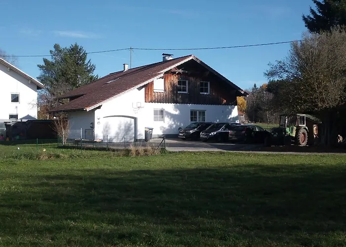 Suedlicher Ortsrand Von 100m² Апартаменты