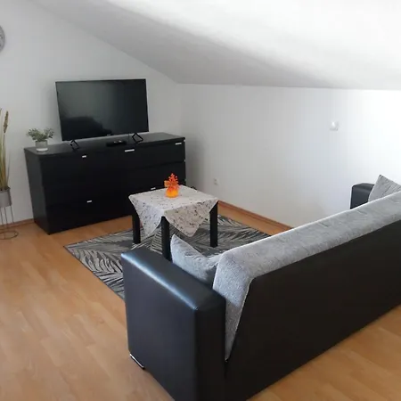Suedlicher Ortsrand Von 100m²